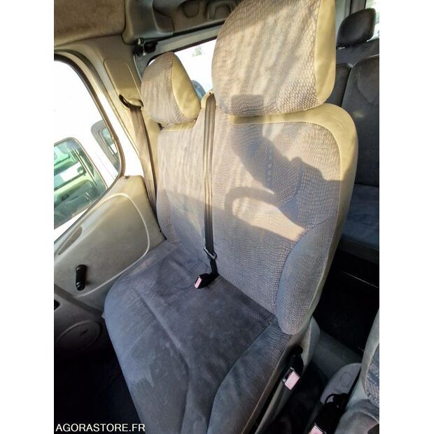 2006 Renault Trafic-45149261