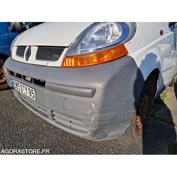 2005 رينو Trafic-45149321