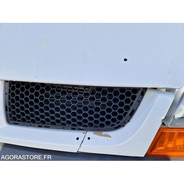 2005 رينو Trafic-45149323