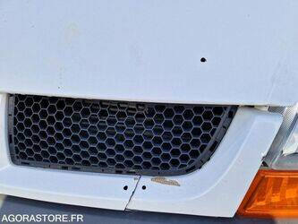 2005-renault-trafic-1409623-45149323