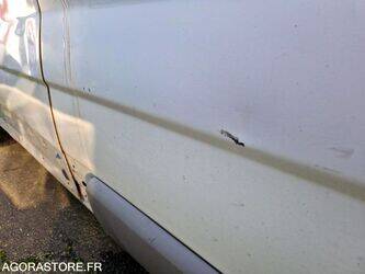 2005-renault-trafic-1409623-45149332