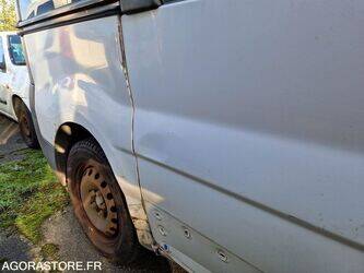 2005-renault-trafic-1409623-45149334