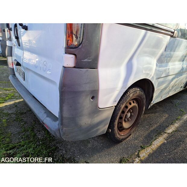 2005 رينو Trafic-45149337