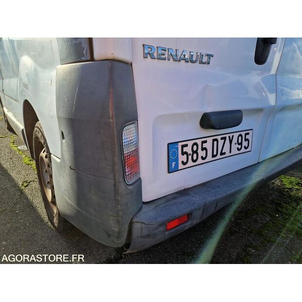 2005 رينو Trafic-45149343