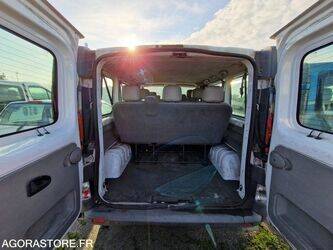 2005-renault-trafic-1409623-45149356