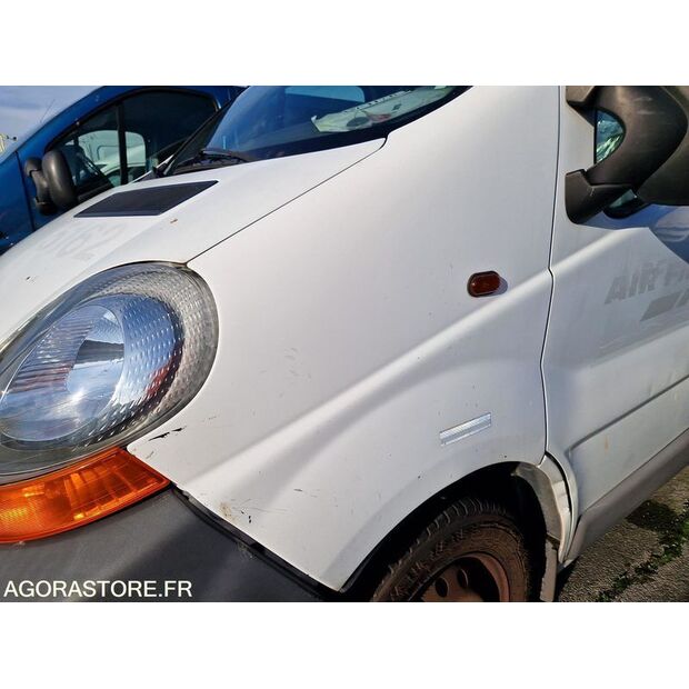 2005 رينو Trafic-45149359