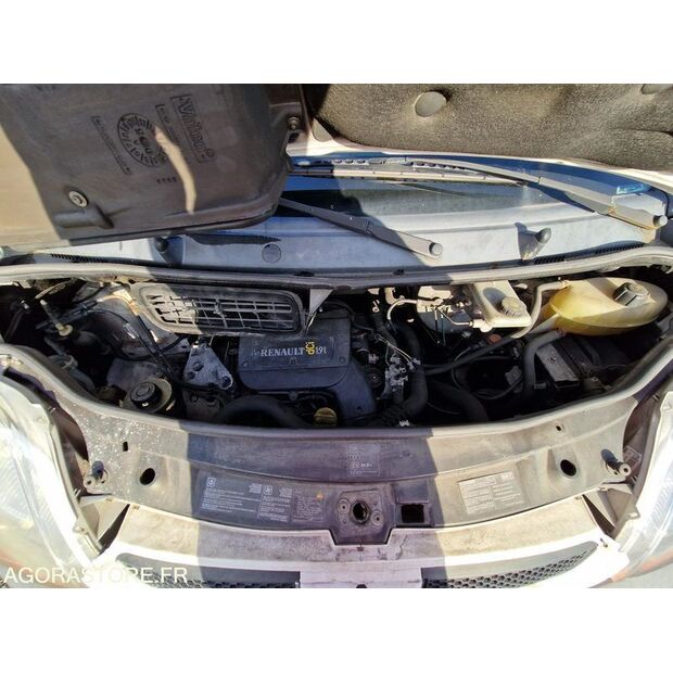 2005 رينو Trafic-45149361