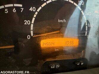 2004-mercedes-benz-sprinter-1409628-45149463