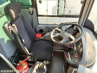 2009-man-a91-1409631-45149497