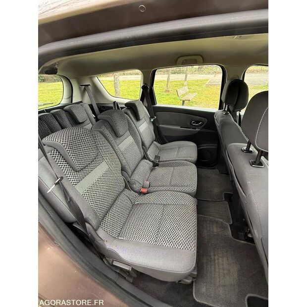 2011 Renault Megane-45149553