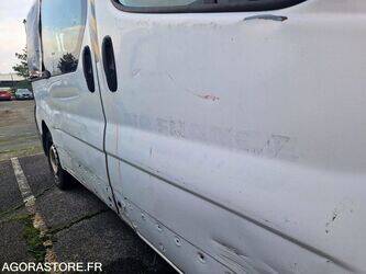 2006-renault-trafic-1409640-45149582