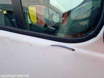 2006-renault-trafic-1409640-45149583