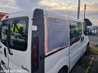 2006-renault-trafic-1409640-45149590