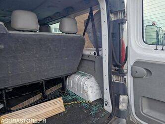 2006-renault-trafic-1409640-45149597