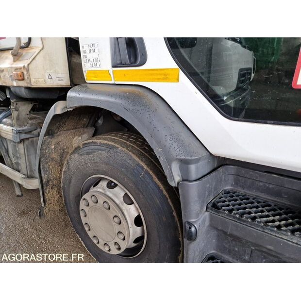 2018 Renault D WIDE-45149630