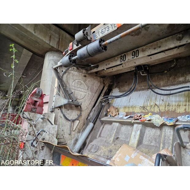 2018 Renault D WIDE-45149661