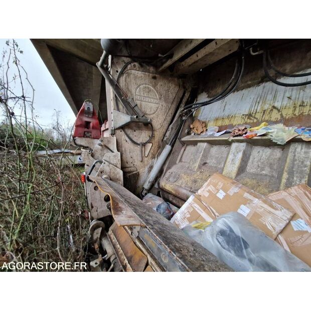 2018 Renault D WIDE-45149666