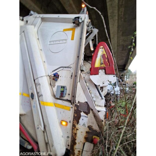 2018 Renault D WIDE-45149670