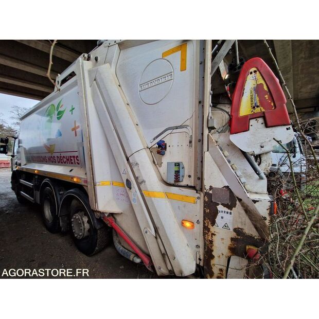 2018 Renault D WIDE-45149671