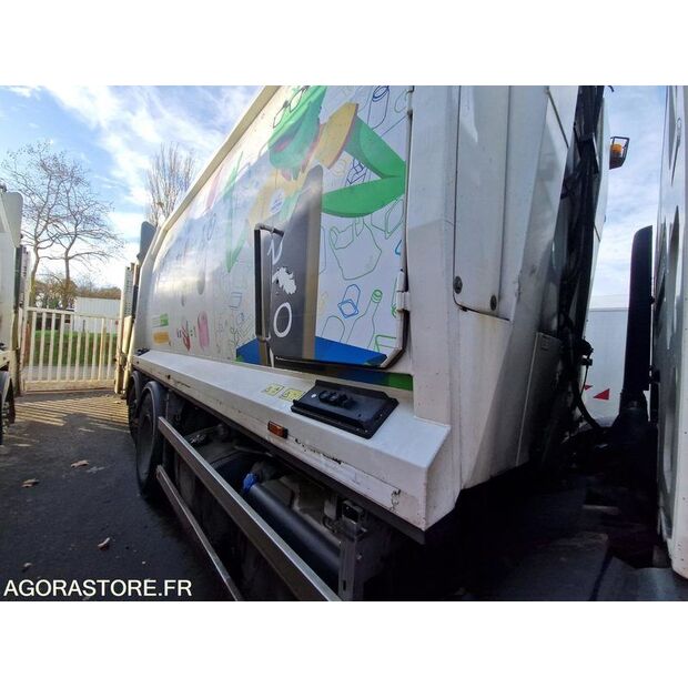 2018 رينو D WIDE-45149734