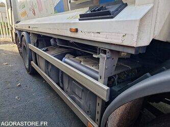 2018-renault-d-wide-1409646-45149735