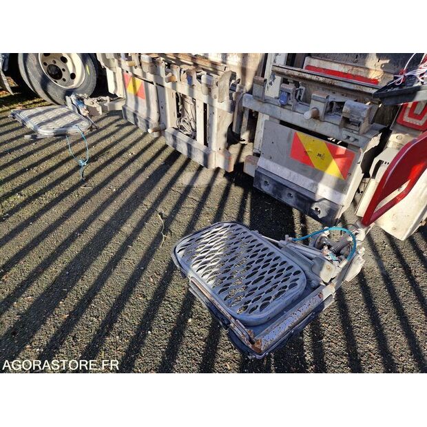 2018 رينو D WIDE-45149749