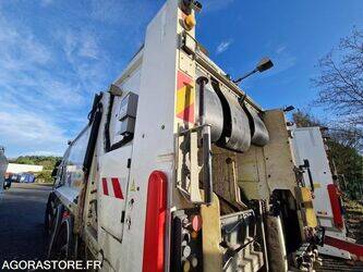 2018-renault-d-wide-1409646-45149764