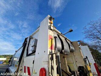 2018-renault-d-wide-1409646-45149766