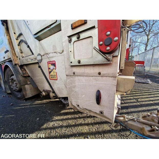 2018 رينو D WIDE-45149767