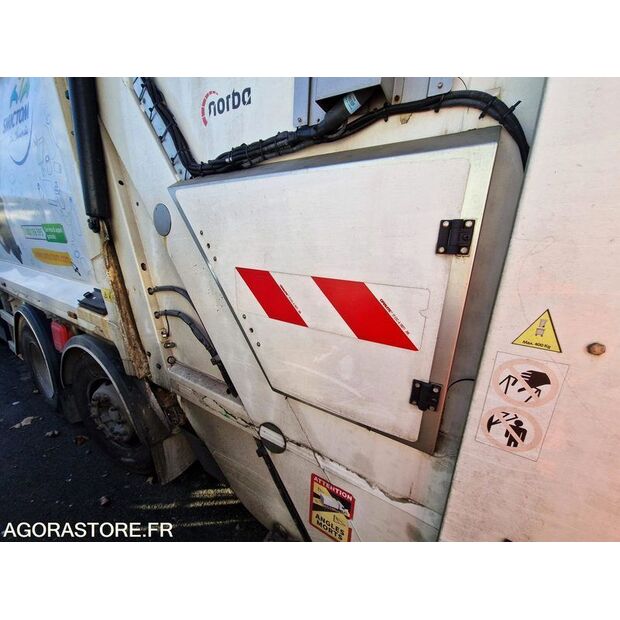 2018 رينو D WIDE-45149769