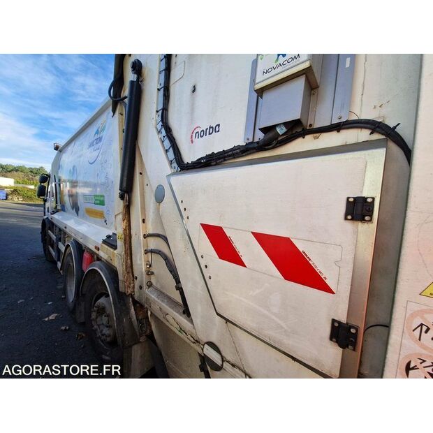 2018 رينو D WIDE-45149770