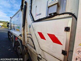 2018-renault-d-wide-1409646-45149770