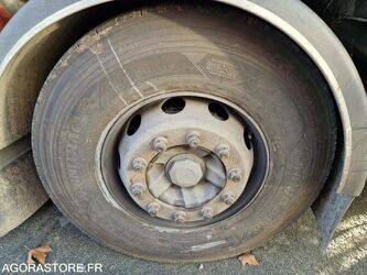 2018-renault-d-wide-1409646-45149772