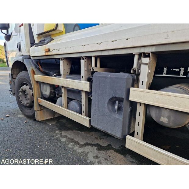 2018 رينو D WIDE-45149777