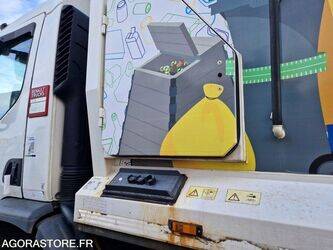 2018-renault-d-wide-1409646-45149779