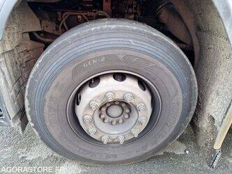 2018-renault-d-wide-1409646-45149780