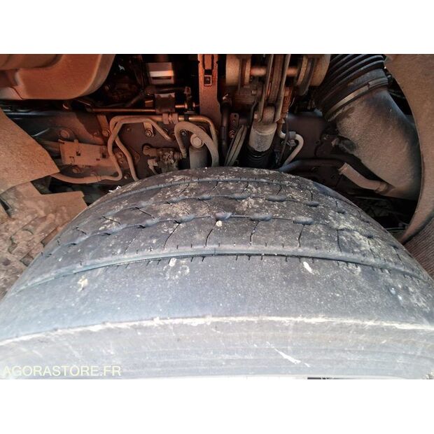 2018 رينو D WIDE-45149781