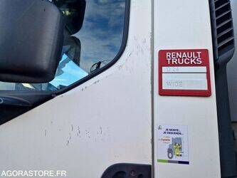 2018-renault-d-wide-1409646-45149785