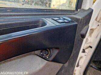 2018-renault-d-wide-1409646-45149787