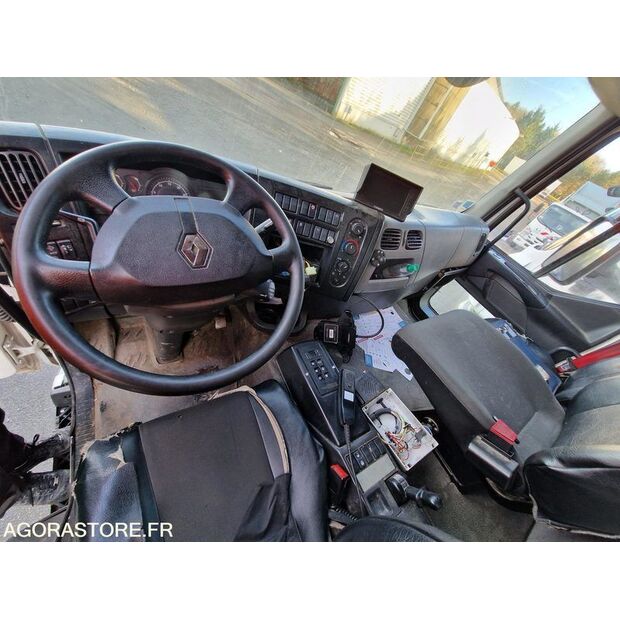 2018 رينو D WIDE-45149791