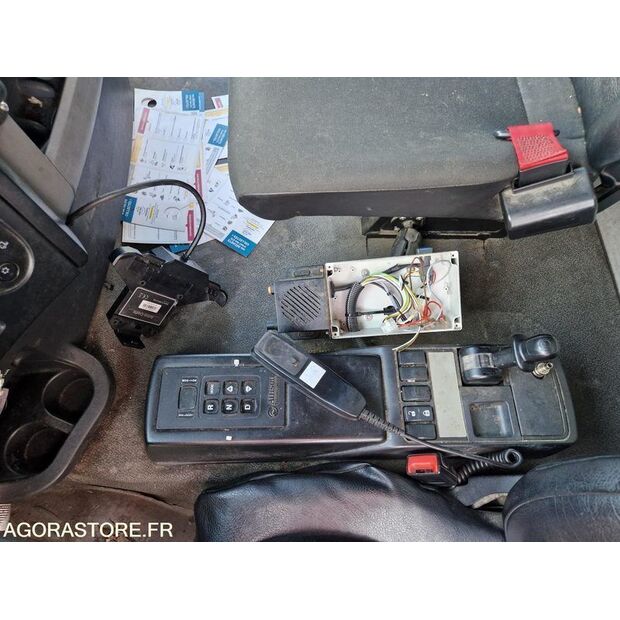 2018 رينو D WIDE-45149793