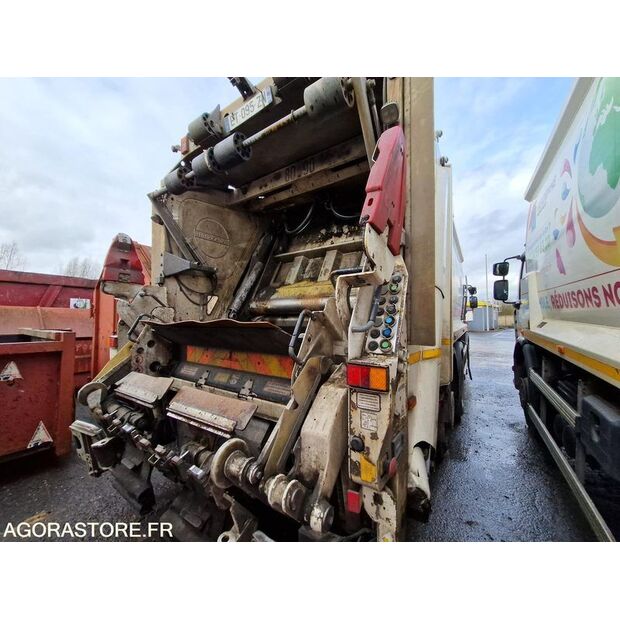 2018 رينو D WIDE-45149895