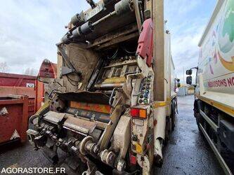 2018-renault-d-wide-1409652-45149895