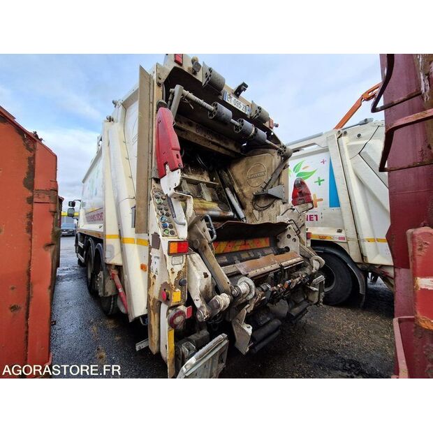 2018 رينو D WIDE-45149896