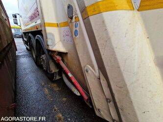 2018-renault-d-wide-1409652-45149941