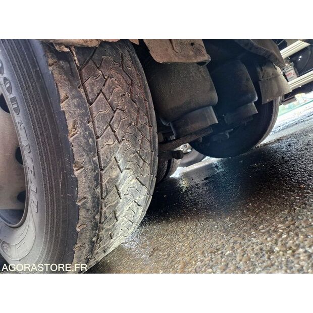 2018 رينو D WIDE-45149943