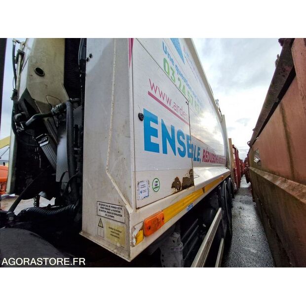 2018 رينو D WIDE-45149949