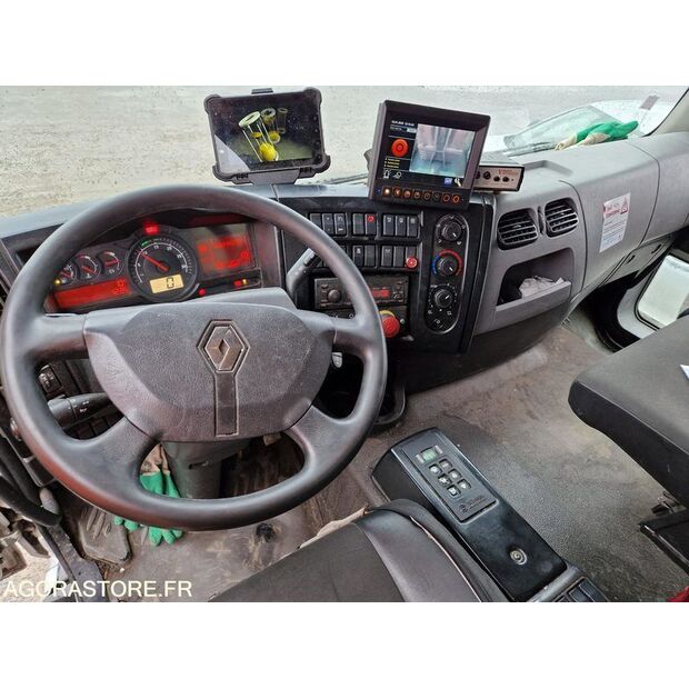 2018 رينو D WIDE-45149961