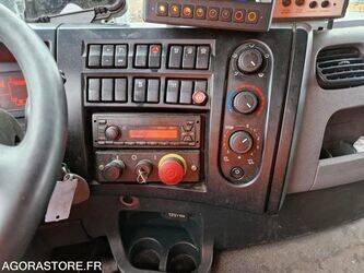 2018-renault-d-wide-1409652-45149963