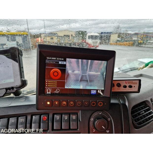 2018 رينو D WIDE-45149964